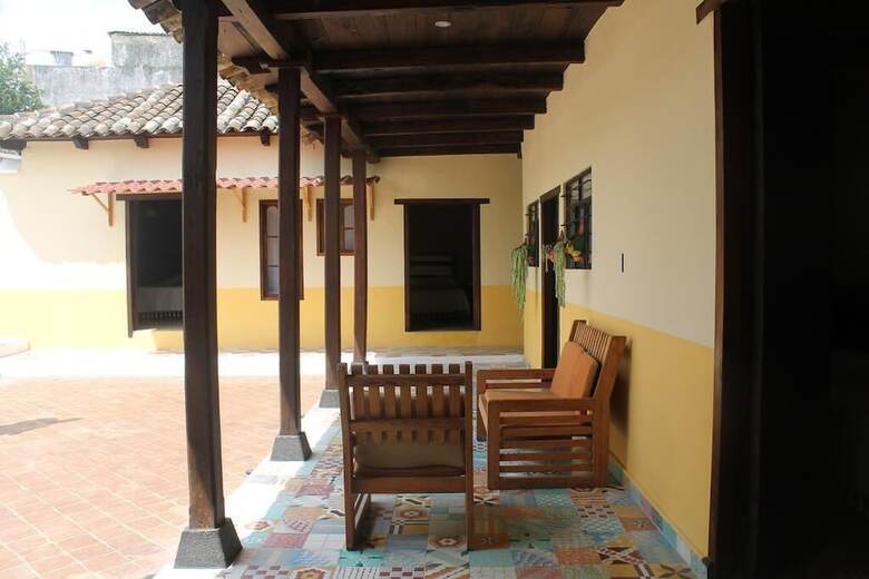 Hotel De Las Flores
