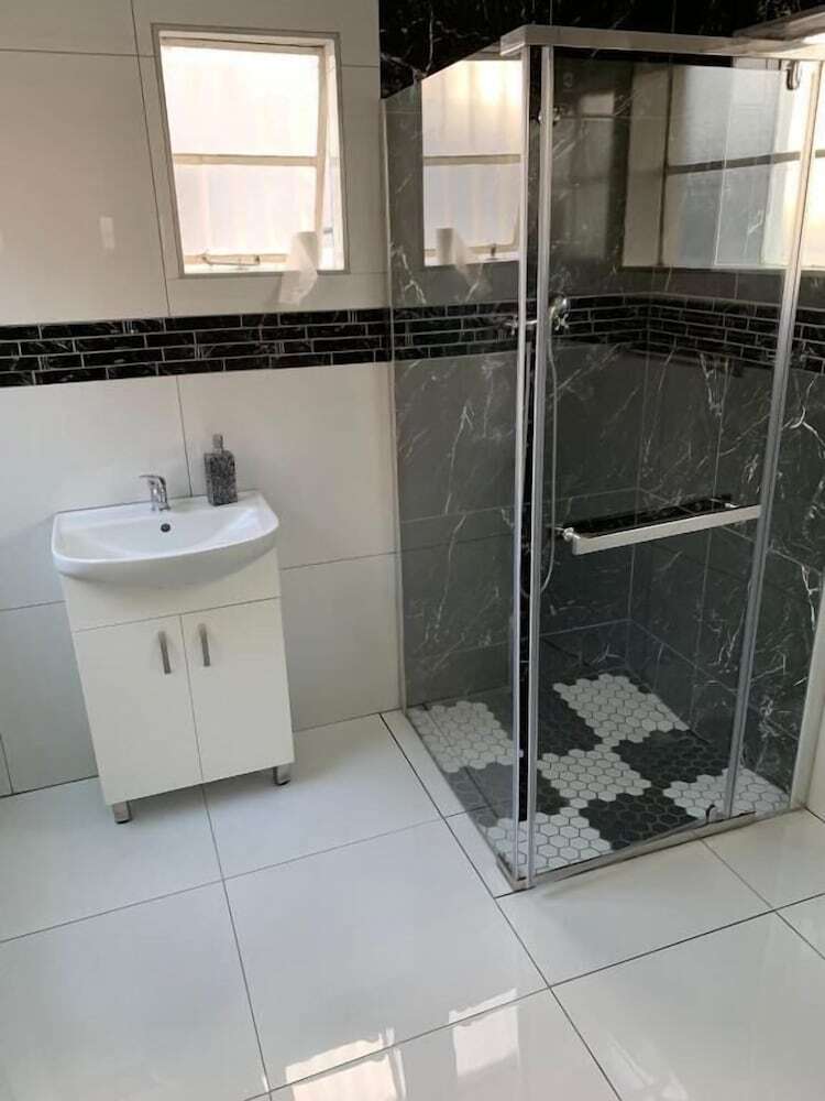Semeni Asante Guesthouse