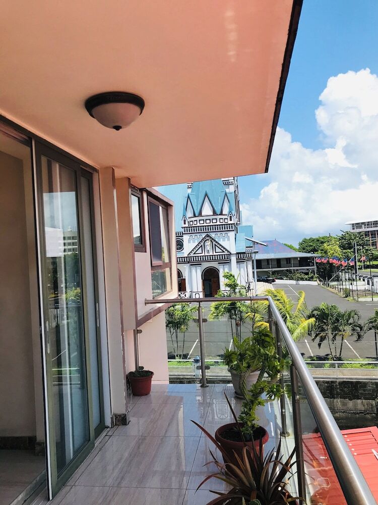 Tauese Seaview Hotel