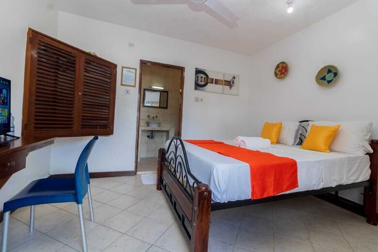 Hotel Pontoon Residence & Suites