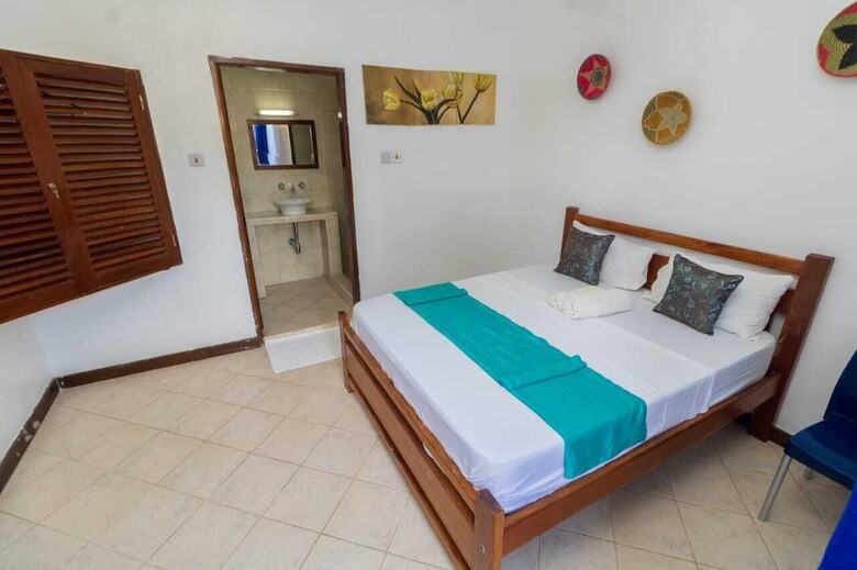 Hotel Pontoon Residence & Suites