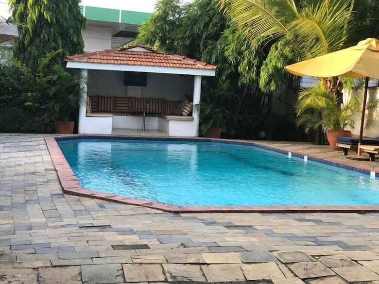 Hotel Pontoon Residence & Suites