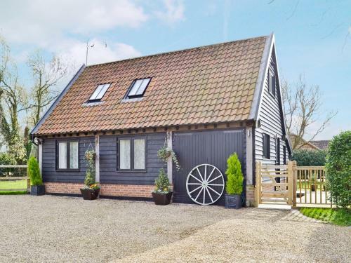 Venns Farm Cart Lodge