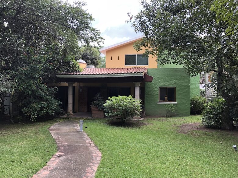 Hotel El Jard�n De En Medio