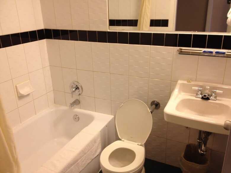 Hotel Airport Motor Inn