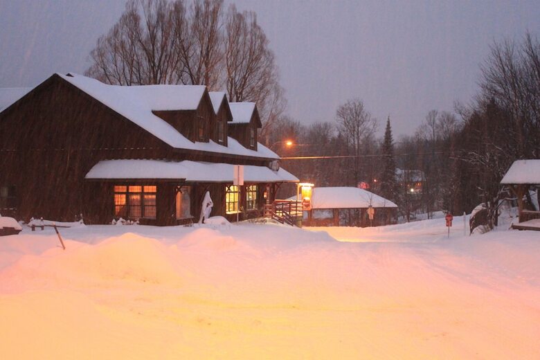 Posada Auberge Micro-brasserie Le Baril Roulant