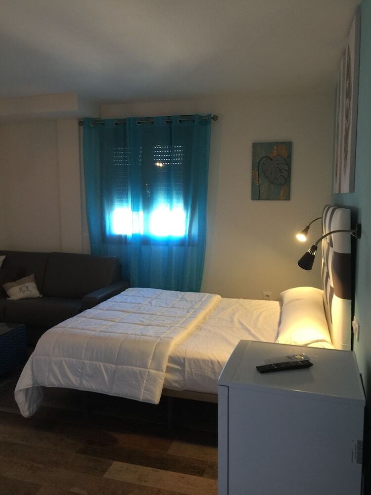 Aparthotel Apartamentos El Volante II