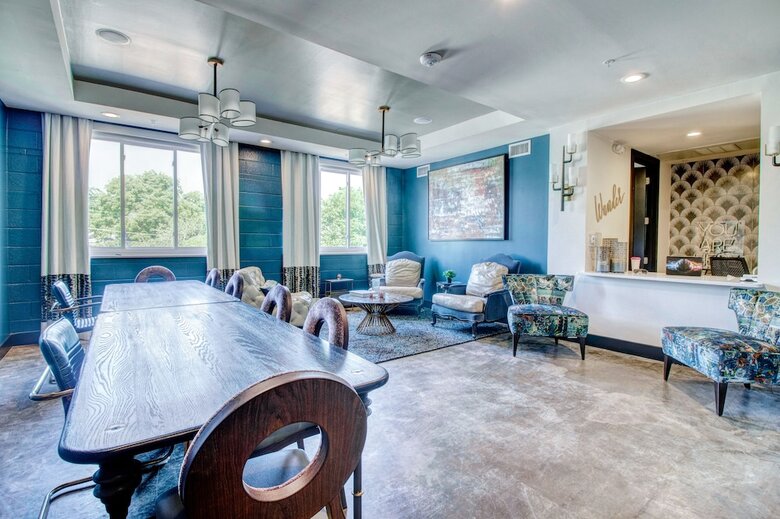 Bishop Arts Hotel By Qresorts.