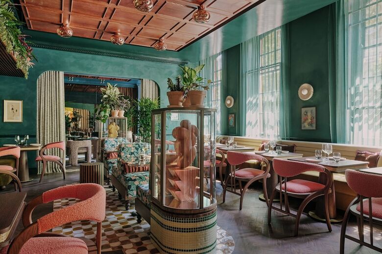 Hotel Ember Locke Kensington