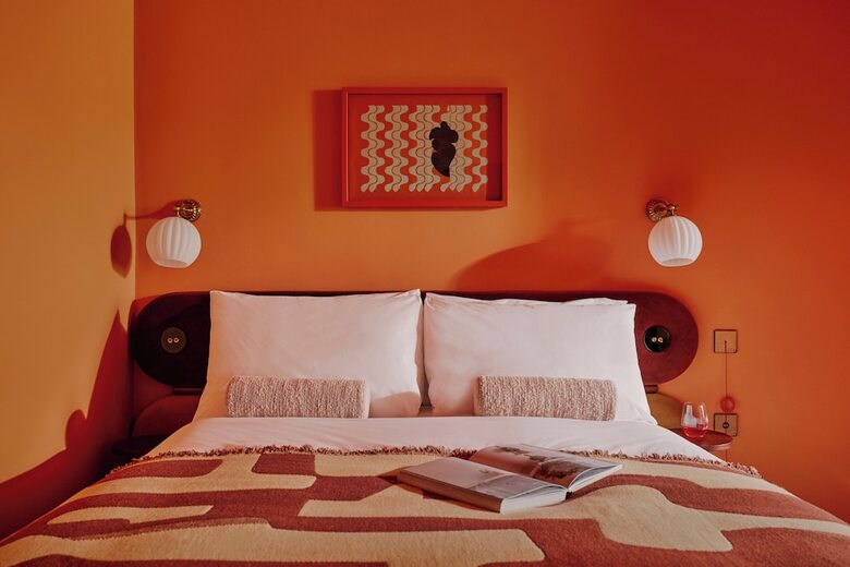 Hotel Ember Locke Kensington