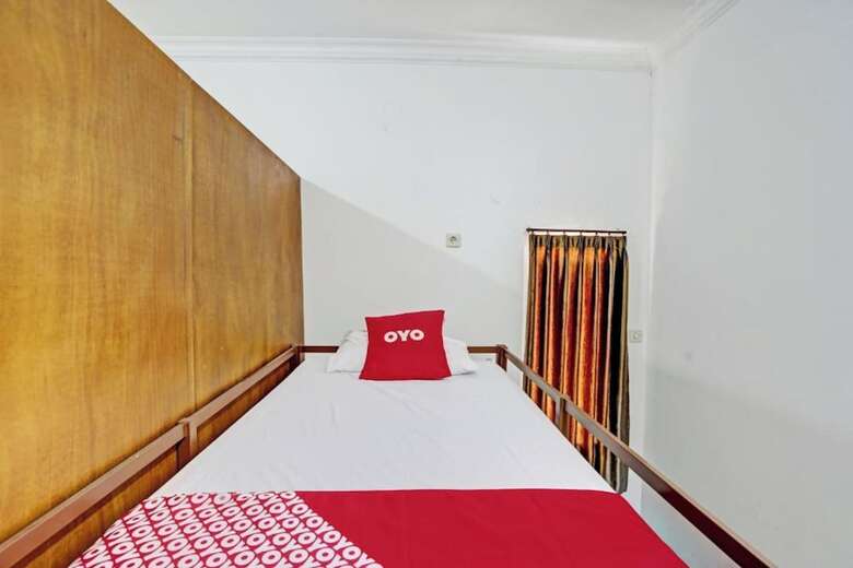 Hotel Oyo 92736 Bougenville Rover