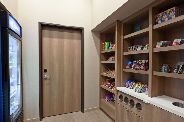 Hotel Towneplace Suites By Marriott San Diego Central