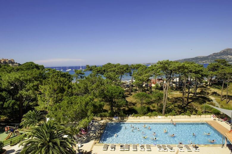 Hotel Village Club Mil�ade Calvi