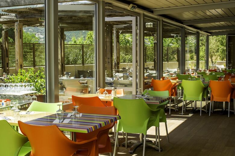 Hotel Village Club Mil�ade Calvi