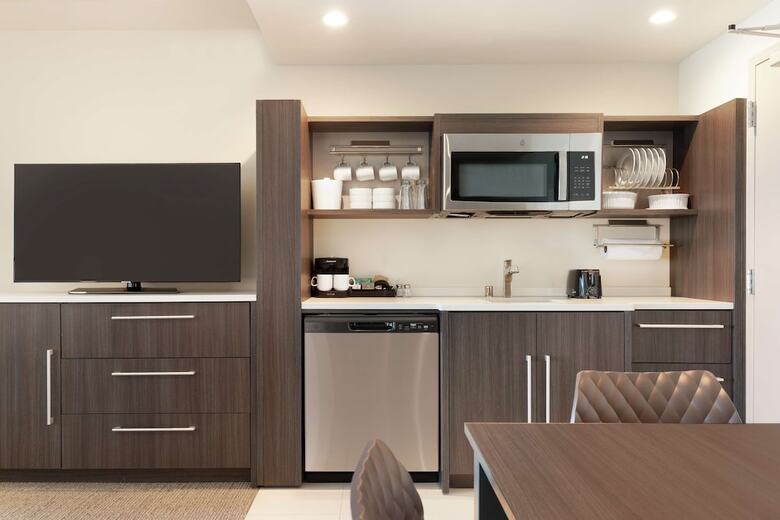 Hotel Home2 Suites By Hilton Woodland Hills