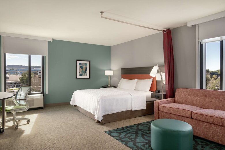 Hotel Home2 Suites By Hilton Woodland Hills