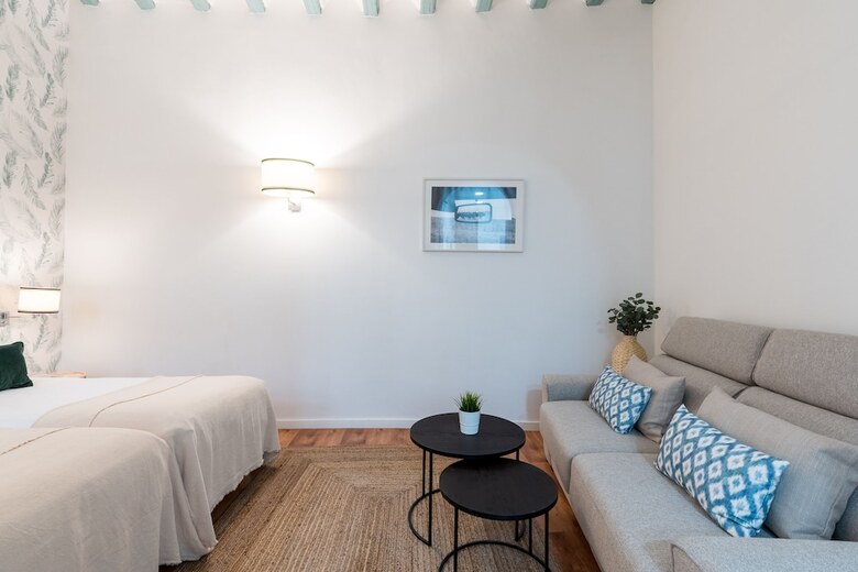 Aparthotel Numa Seville Alegre