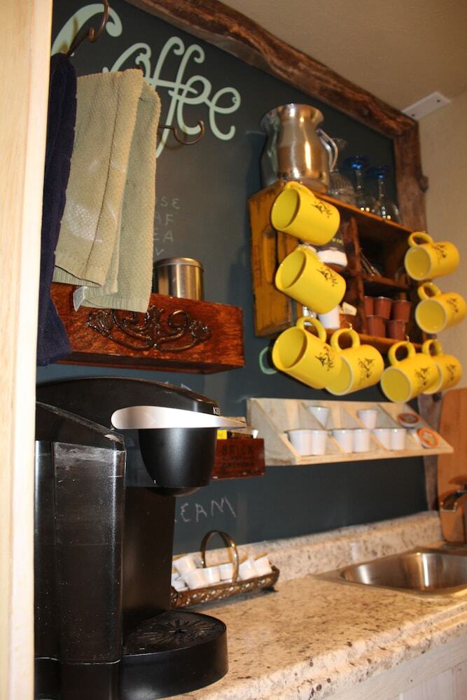 Amie St.j�an Bed And Breakfast