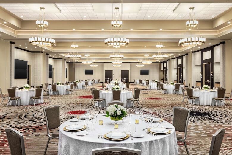 Hotel Embassy Suites By Hilton Round Rock