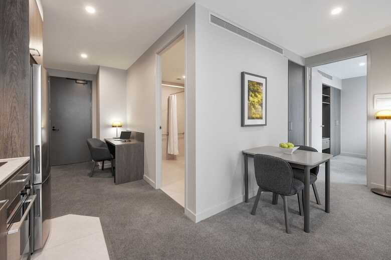 Hotel Oakwood Premier Melbourne