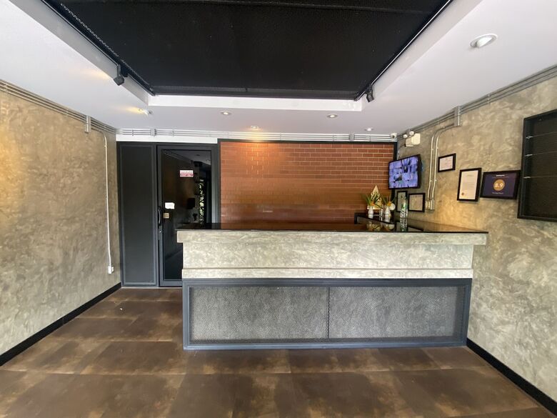 Hotel Roomquest Chonburi Laem Chabang