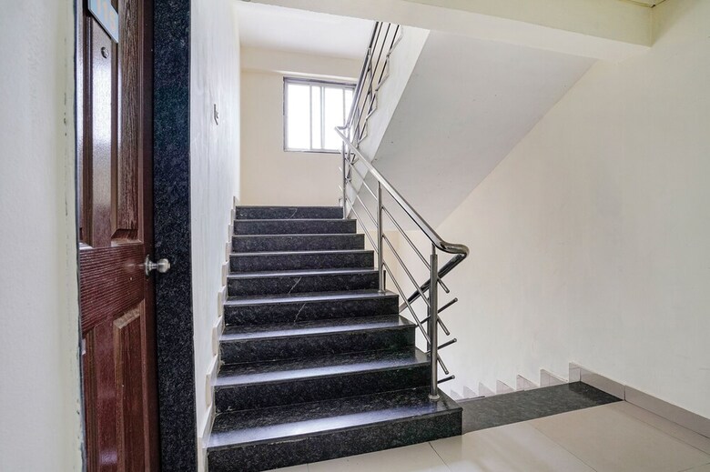 Hotel Fabexpress Samruddhi Park Inn