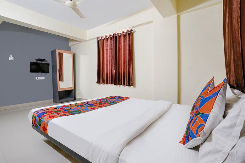 Hotel Fabexpress Samruddhi Park Inn