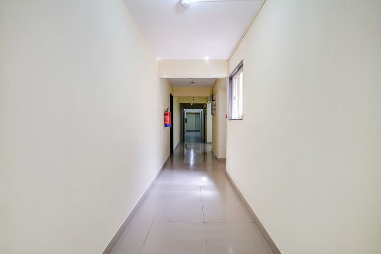 Hotel Fabexpress Samruddhi Park Inn