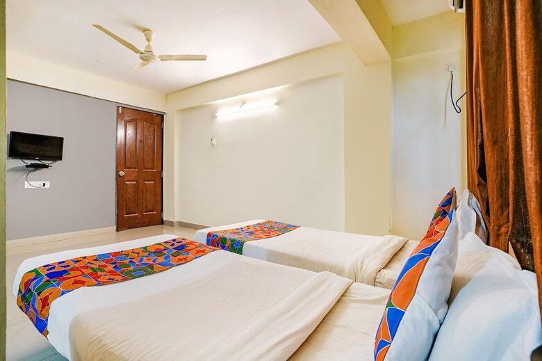 Hotel Fabexpress Samruddhi Park Inn