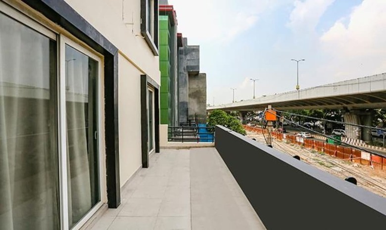 Hotel Fabexpress Meera Residency