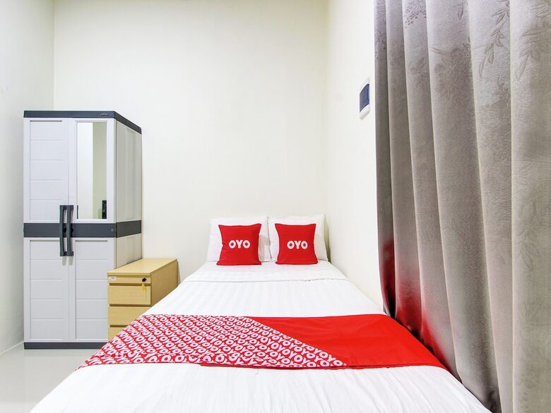 Hotel Oyo 92477 Anugrah Kostel Syariah