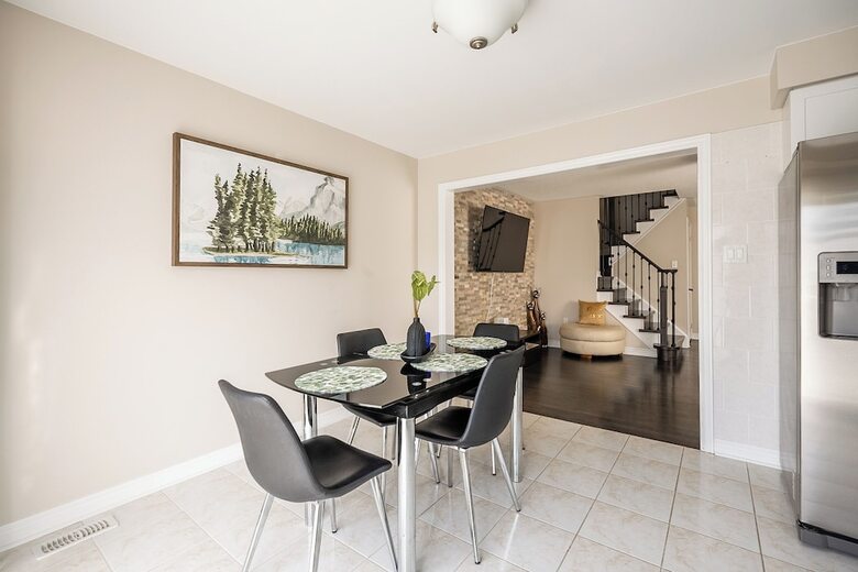 Globalstay Modern 3br House In Newmarket