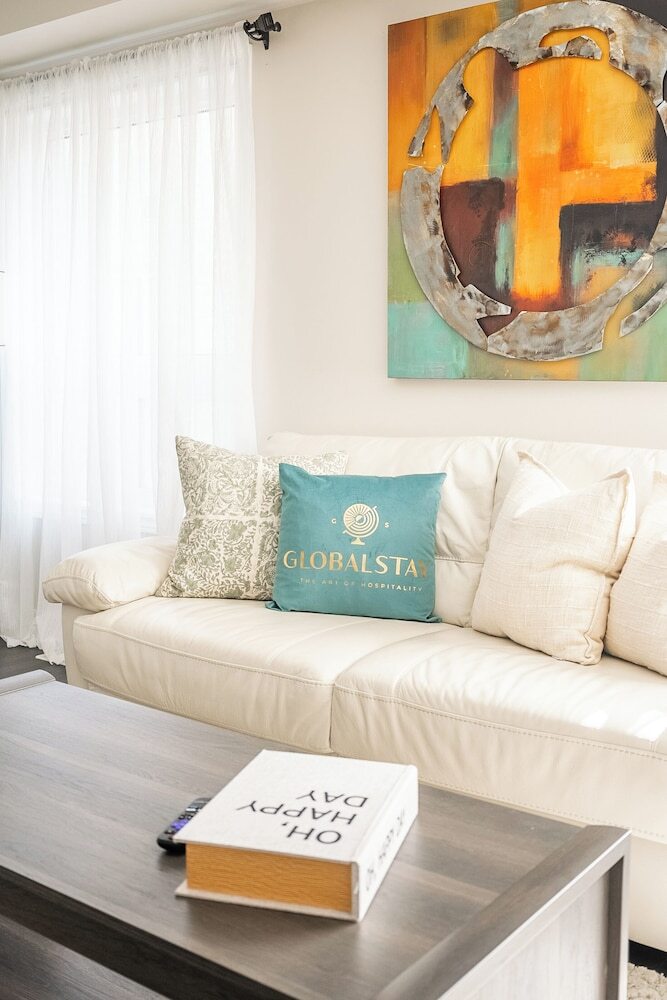 Globalstay Modern 3br House In Newmarket