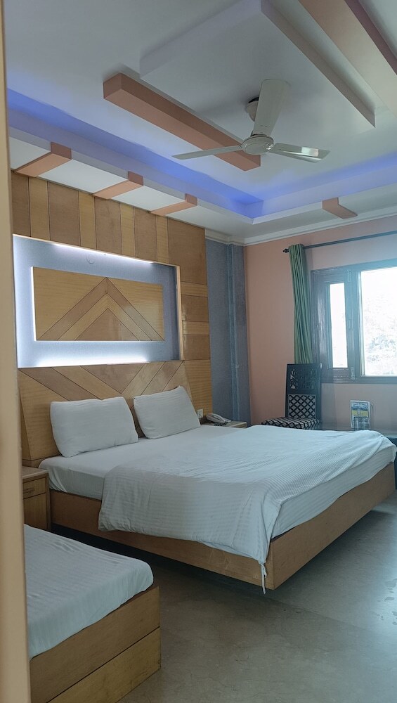 Hotel Apsara By Royal Collection Hotels