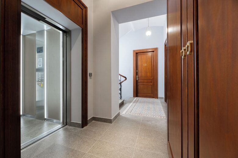 Aparthotel Rajska Residence