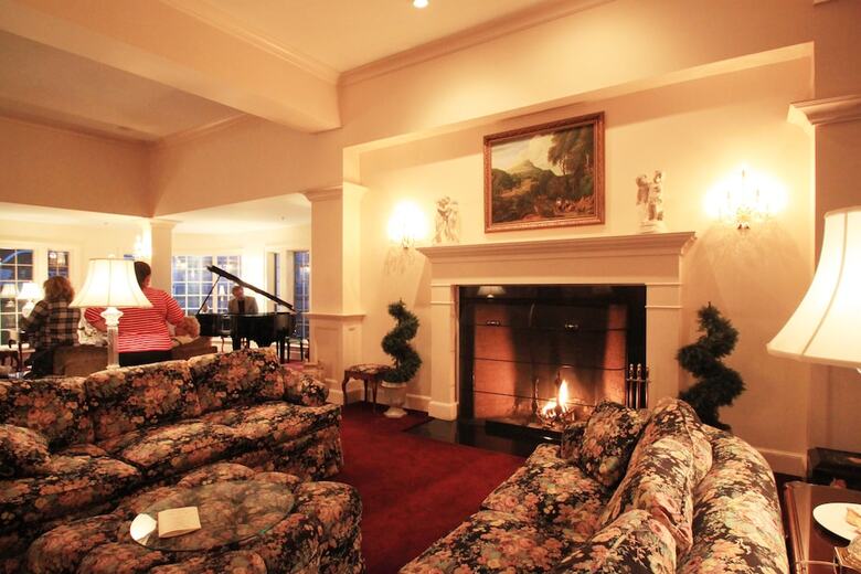 Hotel Bluenose Inn - Bar Harbor Collection