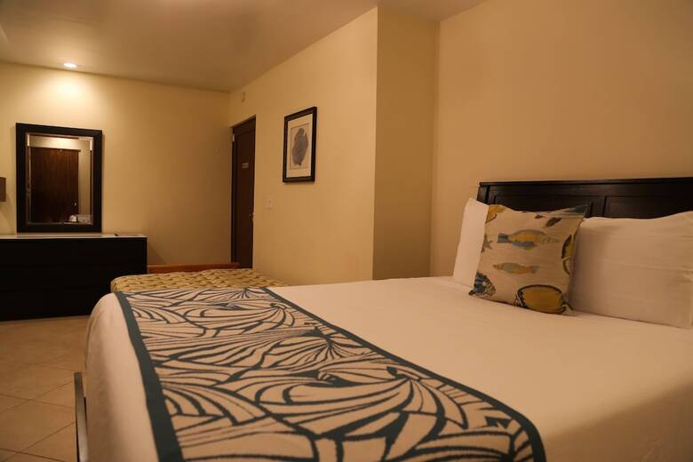 Vacation Rentals At Salitre