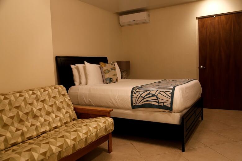 Vacation Rentals At Salitre