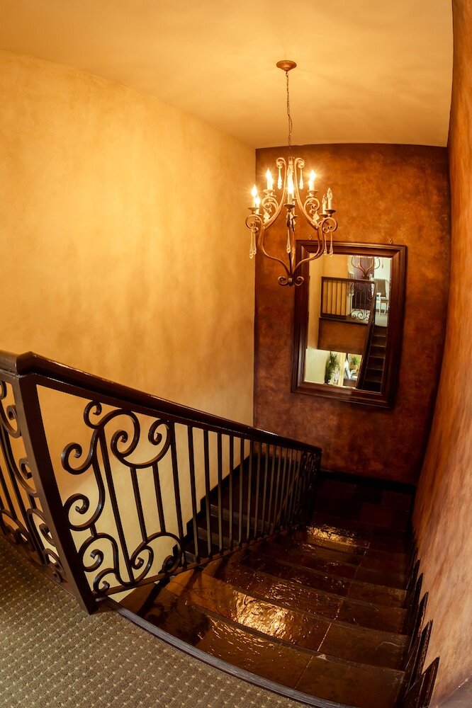 Barrokas Hotel & Suites