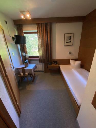 Hotel Zirbenhof