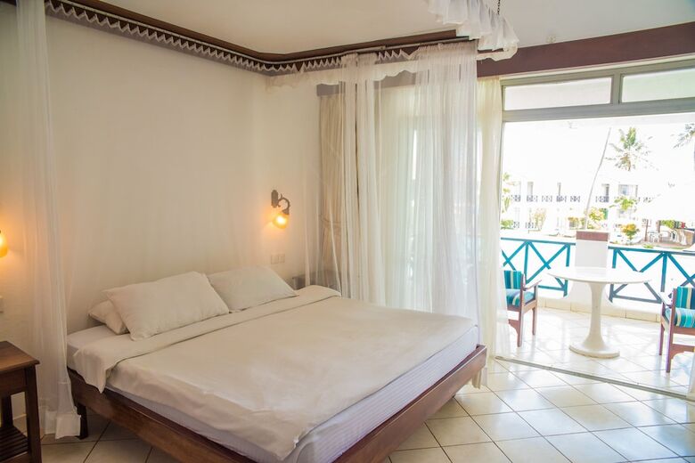 Hotel Nyali Beach Holiday Resort