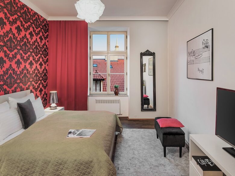 4 Arts Apartments By Adrez Living