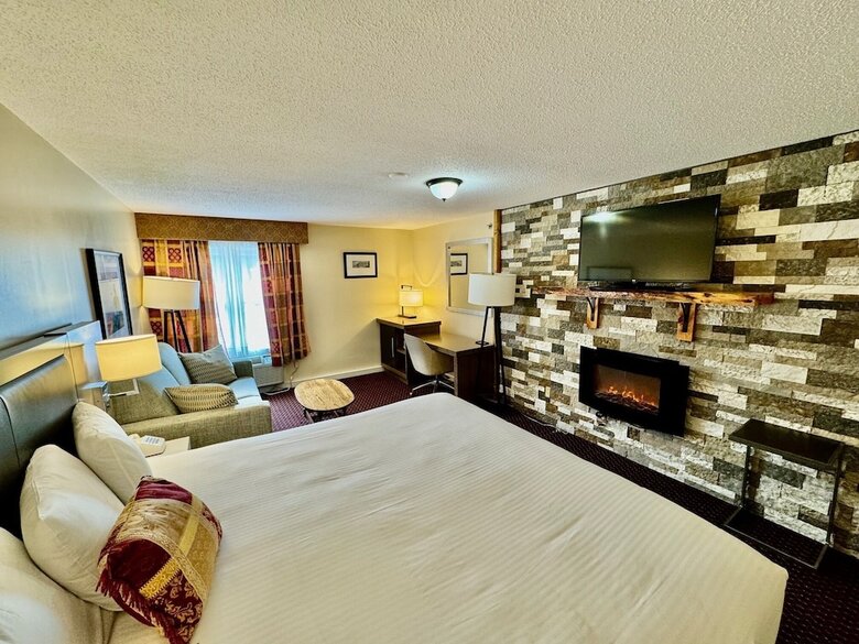 Hotel Merrill Farm Inn
