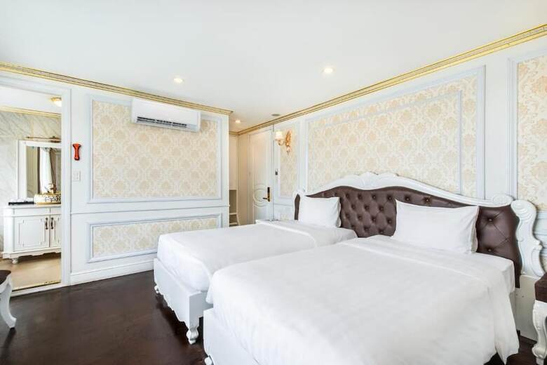 Halong Aquamarine Cruise