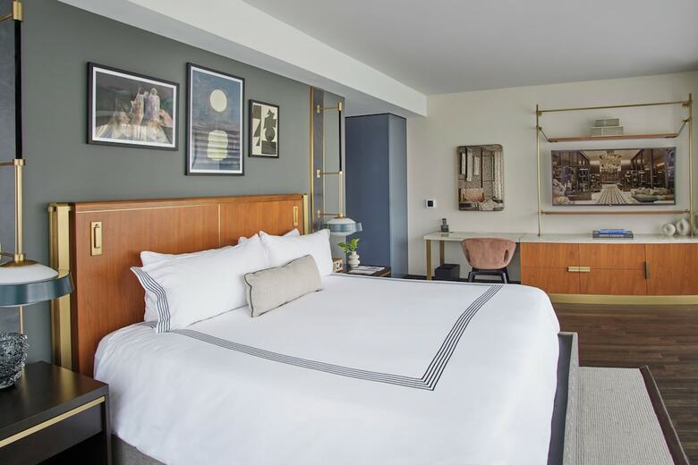 Hotel Thompson Dallas, By Hyatt