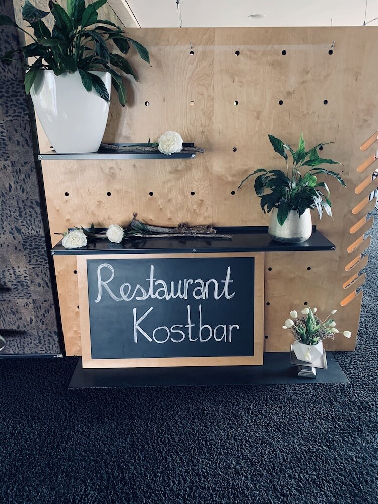 Primestay Hotel By Kostbar