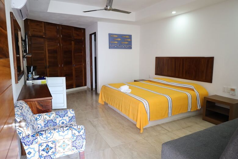 Aparthotel Solez Zihuatanejo