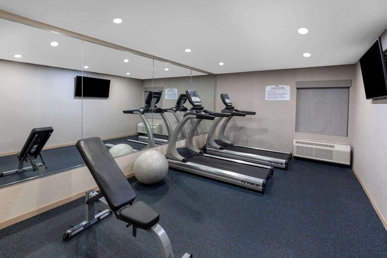 Hotel Baymont By Wyndham Mcallen/pharr