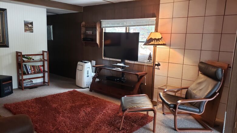 Hotel Yellowstone Wildlife Cabins