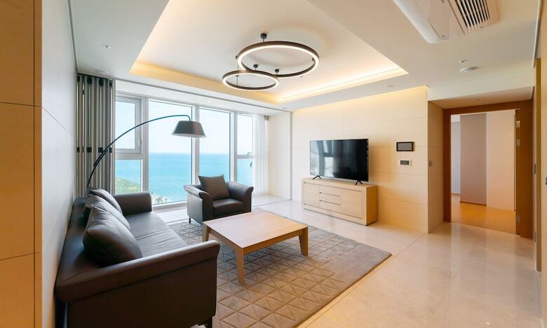 Aparthotel Newcz Lct Residence